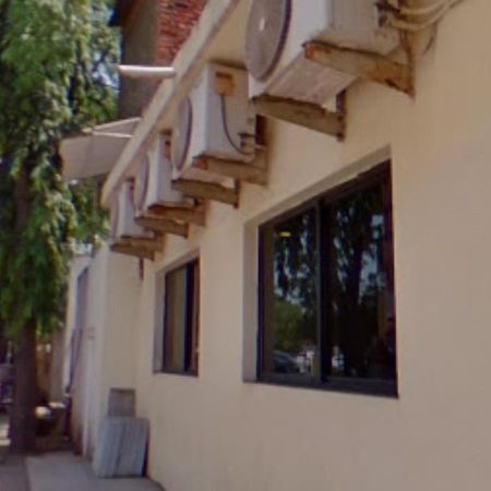 Hotel Mayur Restaurant Chandrapur Kültér fotó
