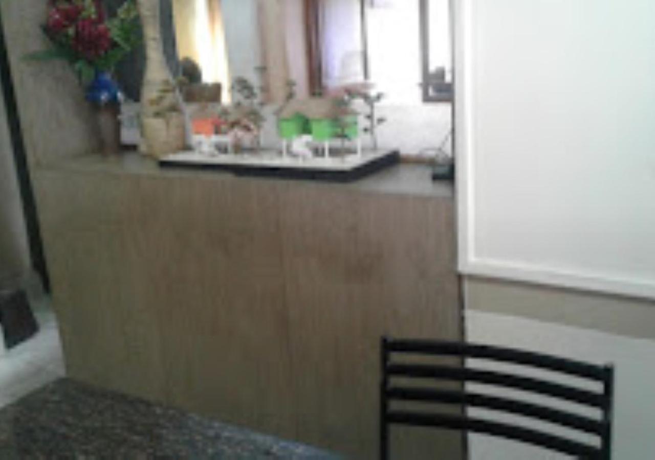 Hotel Mayur Restaurant Chandrapur Kültér fotó